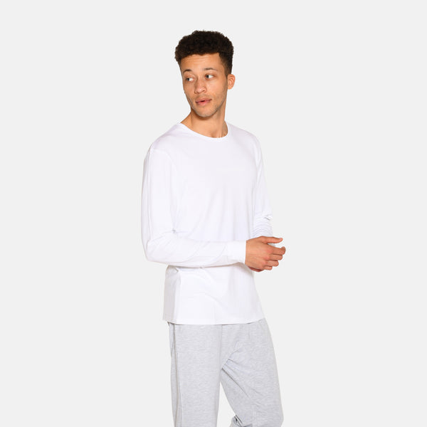 Langærmet bambus T-shirt i hvid fra Urban Quest