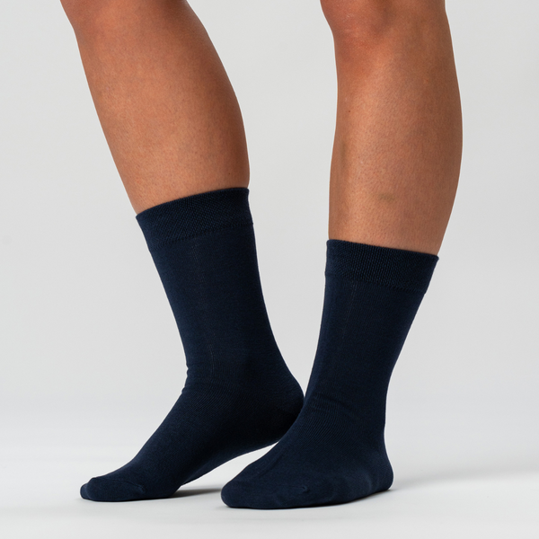 5 pairs of navy bamboo socks