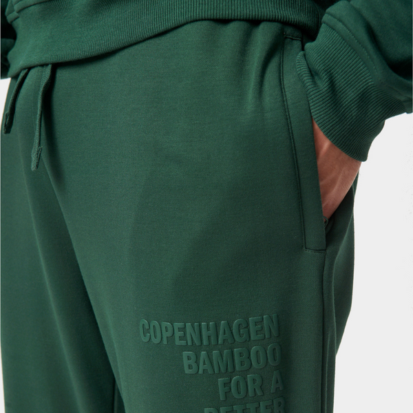 Green bamboo jogging set with logo