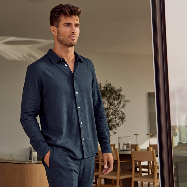 Navy shirt in bamboo and linen