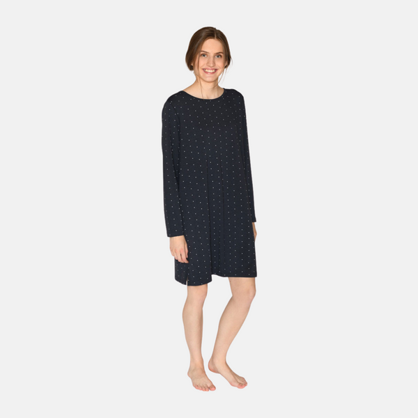 Bea long-sleeved bamboo nightgown navy with dots