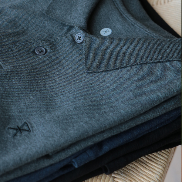 Dark grey pique bamboo polo shirt