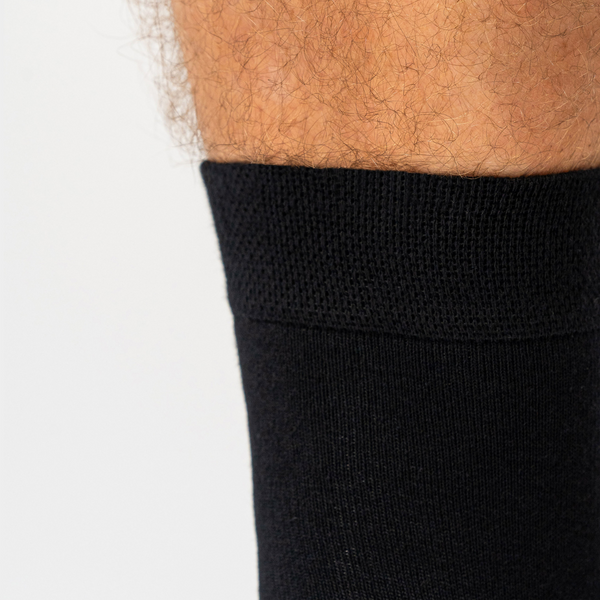 7 pairs of black bamboo socks (Low cut)