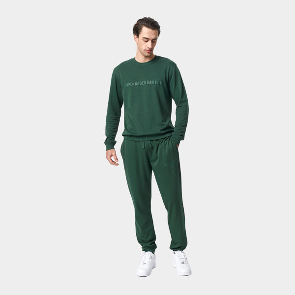 Green bamboo jogging set with logo