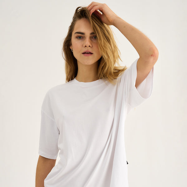 Hvid bambus oversize T-shirt fra JBS of Denmark