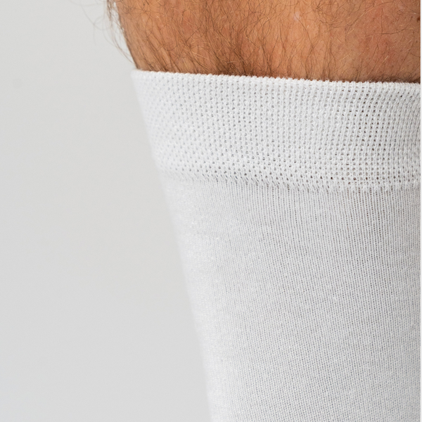 10 pairs of bamboo socks white/navy