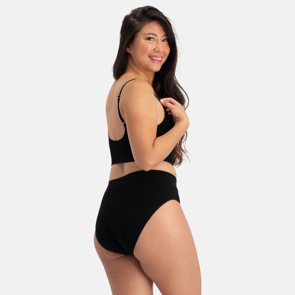 Black bamboo bra v-neck with lining