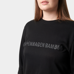 Sort bambus joggingsæt med logo fra Copenhagen Bamboo