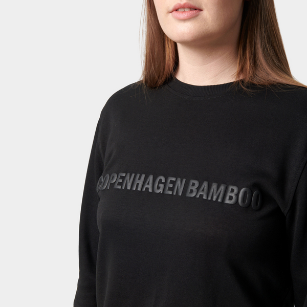 Black bamboo jogging suit with logo