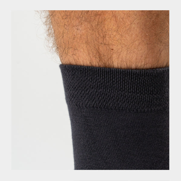 5 pairs of dark gray bamboo socks (Low cut)