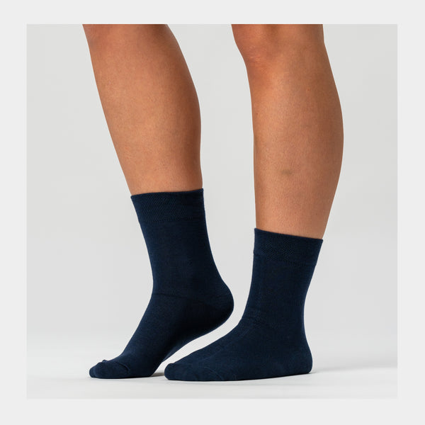 5 pairs of navy bamboo socks (Low cut)