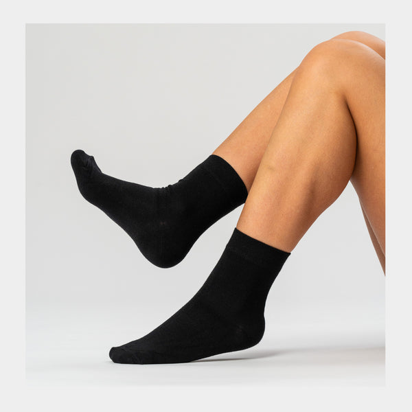 5 pairs of black bamboo socks (Low cut)
