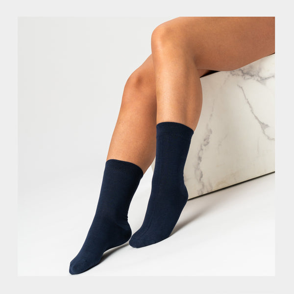 5 pairs of navy bamboo socks