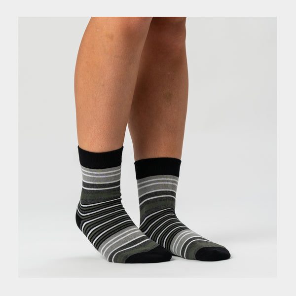 5 pairs of Bamboo Socks - Army and stripe mix