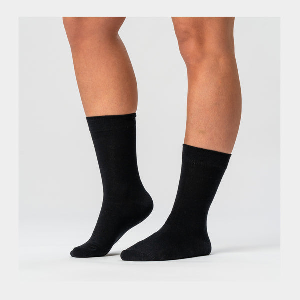 5 pairs of black bamboo socks