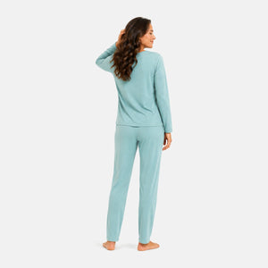 Nina Grøn langærmet pyjamassæt fra Bamboo Basics